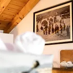 Bed & Breakfast Antico Borgo Marcemigo 3*