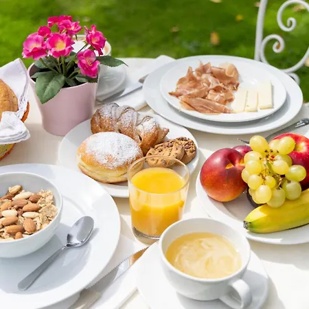 Bed & Breakfast Antico Borgo Marcemigo