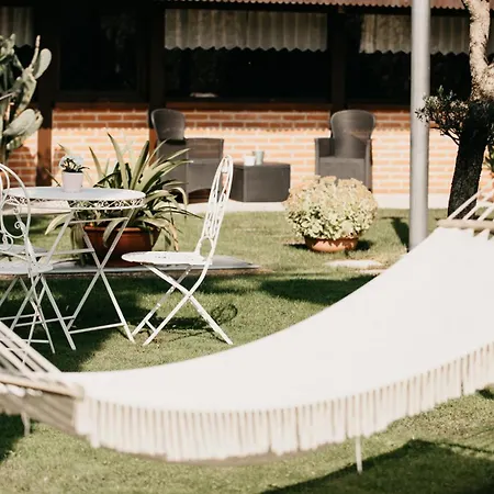 فندق مبيت وإفطار Antico Borgo Marcemigo *