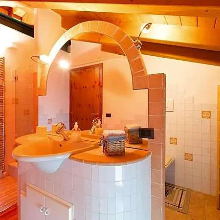 Antico Borgo Marcemigo 트레냐고