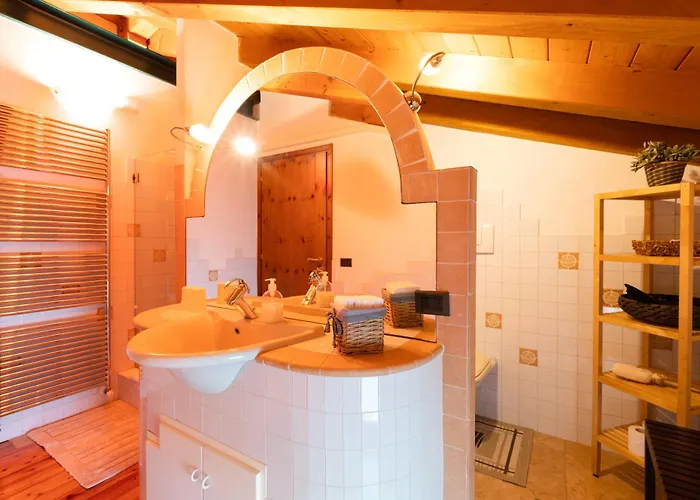 Antico Borgo Marcemigo B&B