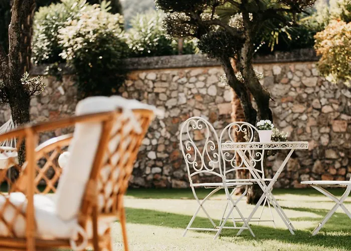 Antico Borgo Marcemigo B&B