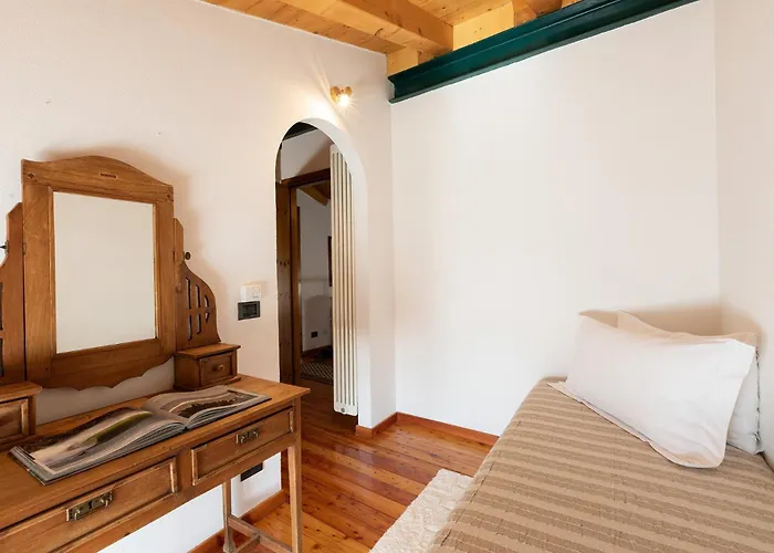 B&B Antico Borgo Marcemigo 트레냐고